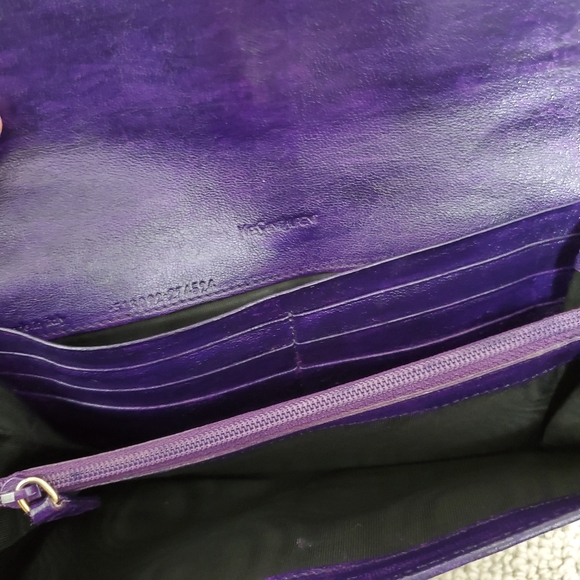 Yves Saint Laurent Wallet - Picture 6 of 7